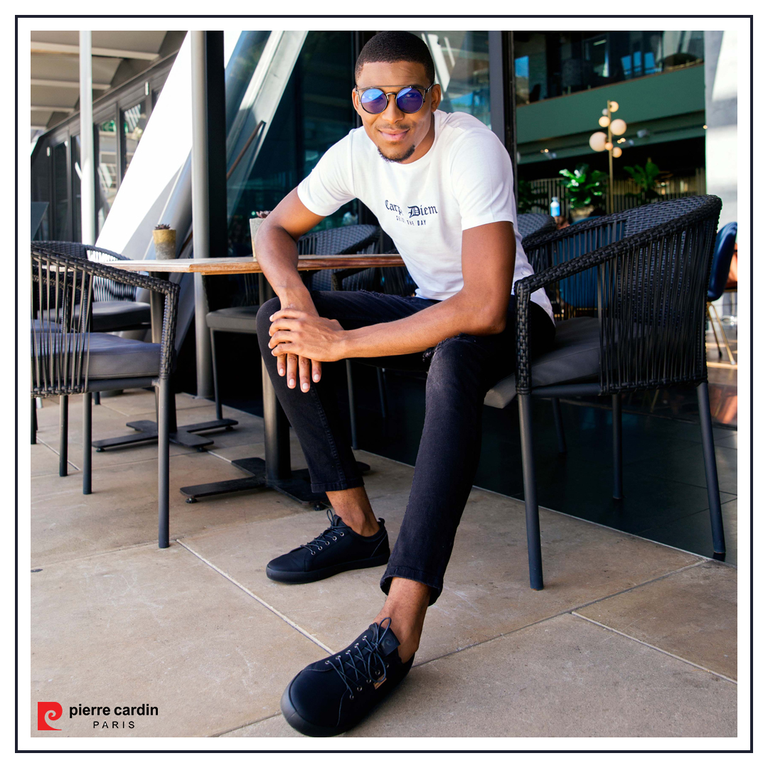 JohnCraigSA's tweet photo. These Pierre Cardin sneakers are every-day casuals. It pairs perfectly with jeans and a tee. A sneaker that reigns supreme in a casual work environment with an added style.
#PierreCardin #sneakers #everydaycasuals #extrastyle https://t.co/uRFTVecYiJ