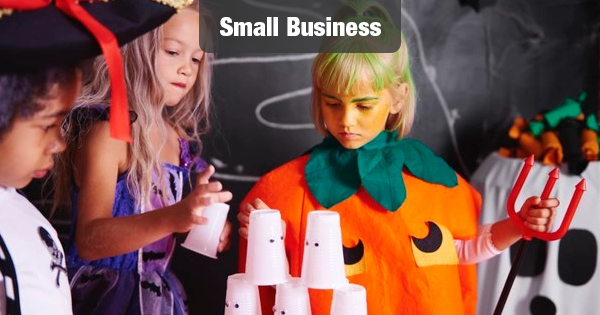 TodaysCU's tweet photo. How Your Businesses Can Engage Customers During Halloween and Beyond: #HalloweenPromotion  #Halloween https://t.co/9HBogWz3KL https://t.co/i8r8JGkJsj
