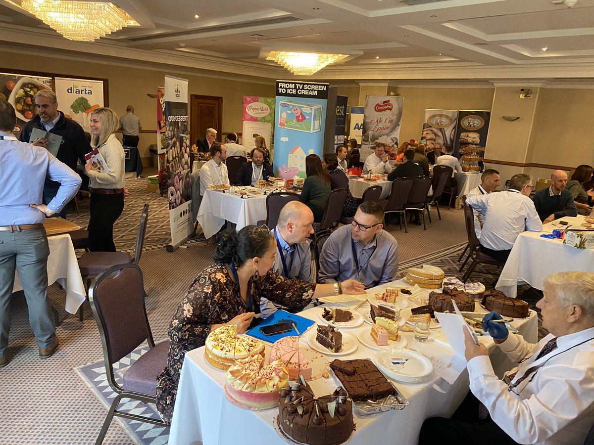 Caterforce tweet media