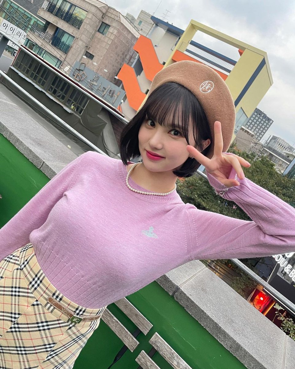 유나 인사이드 tweet media