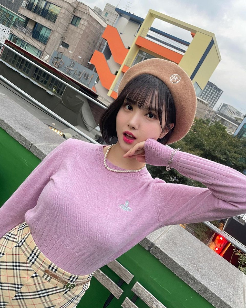 유나 인사이드 tweet media
