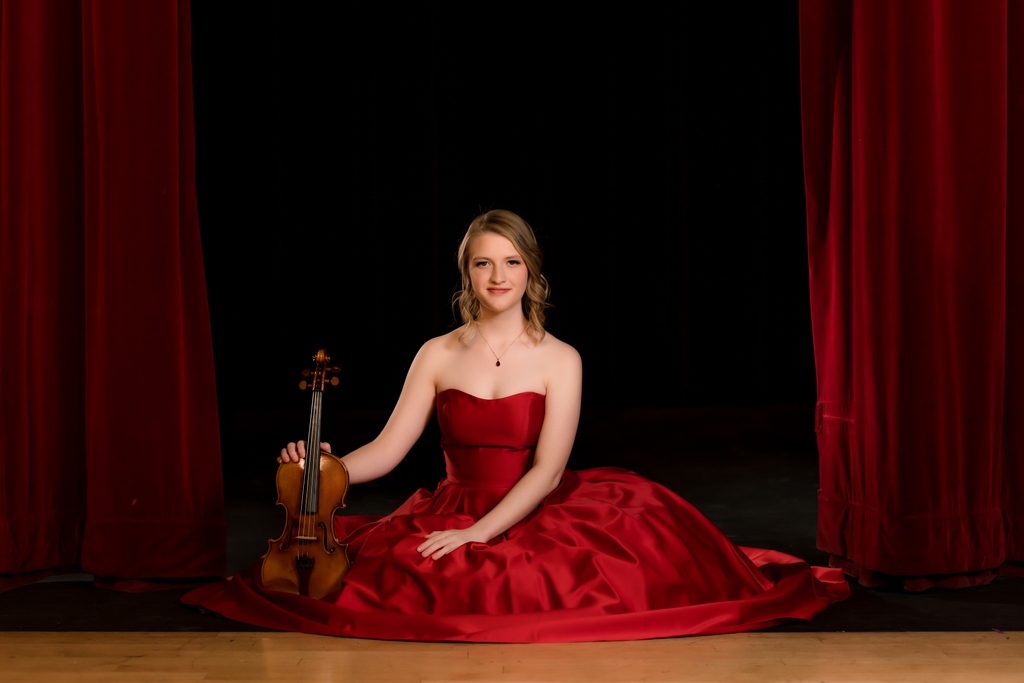 UDaytonMusic's tweet photo. Tuesday Non-Major Spotlight:
Name: Catherine Sorensen
Major: Mechanical Engineering
Hometown: Naperville, IL
Ensemble(s): University Orchestra
Primary Instrument: Violin
.
Why did you join your ensemble?
“It’s important for me to keep up with my instrument.” https://t.co/BRfyo9aQxO