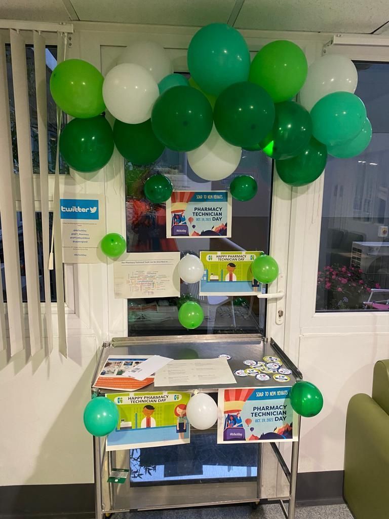 👀 look how amazing our 3 departments look today on Pharmacy Technician Day - Thank you everyone for your support I hope you have enjoyed your treats and had a lovely day and worn your stickers with pride.  #RxTechDay <a href="/MFT_Pharmacy/">MFT_Pharmacy</a>