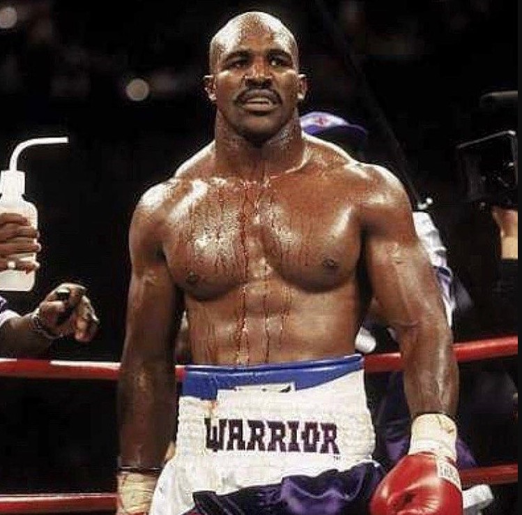 Happy 59th Birthday to former HW champ Evander Holyfield Have a great day champ 