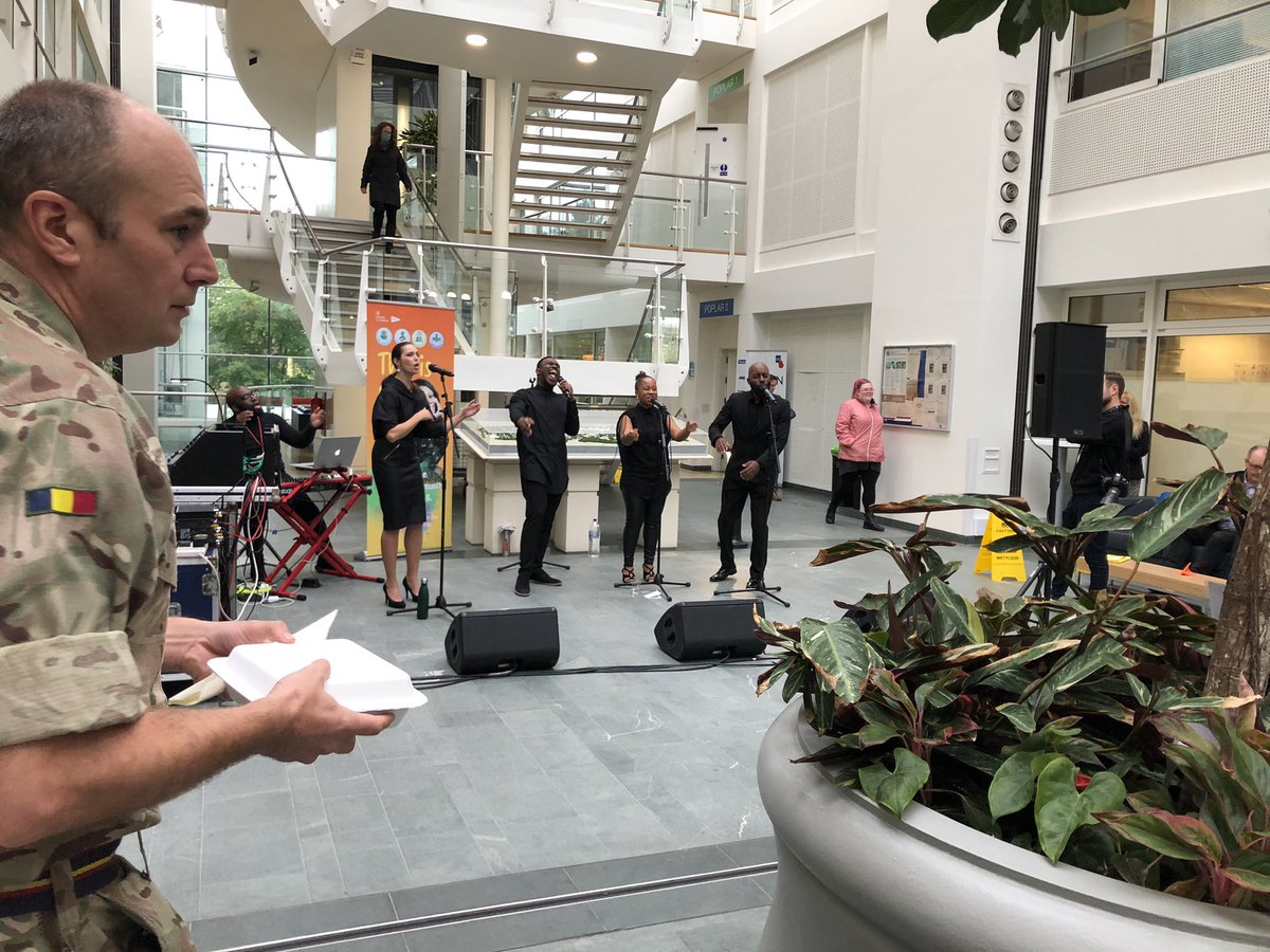 AFGFelton's tweet photo. Its Race Day in Abbey Wood - Gospel Choir and a vegan curry for lunch anyone? Happy Tuesday from DES! #curry #Gospel #lunchtime #yum #onestsp https://t.co/76kI1zy7tp