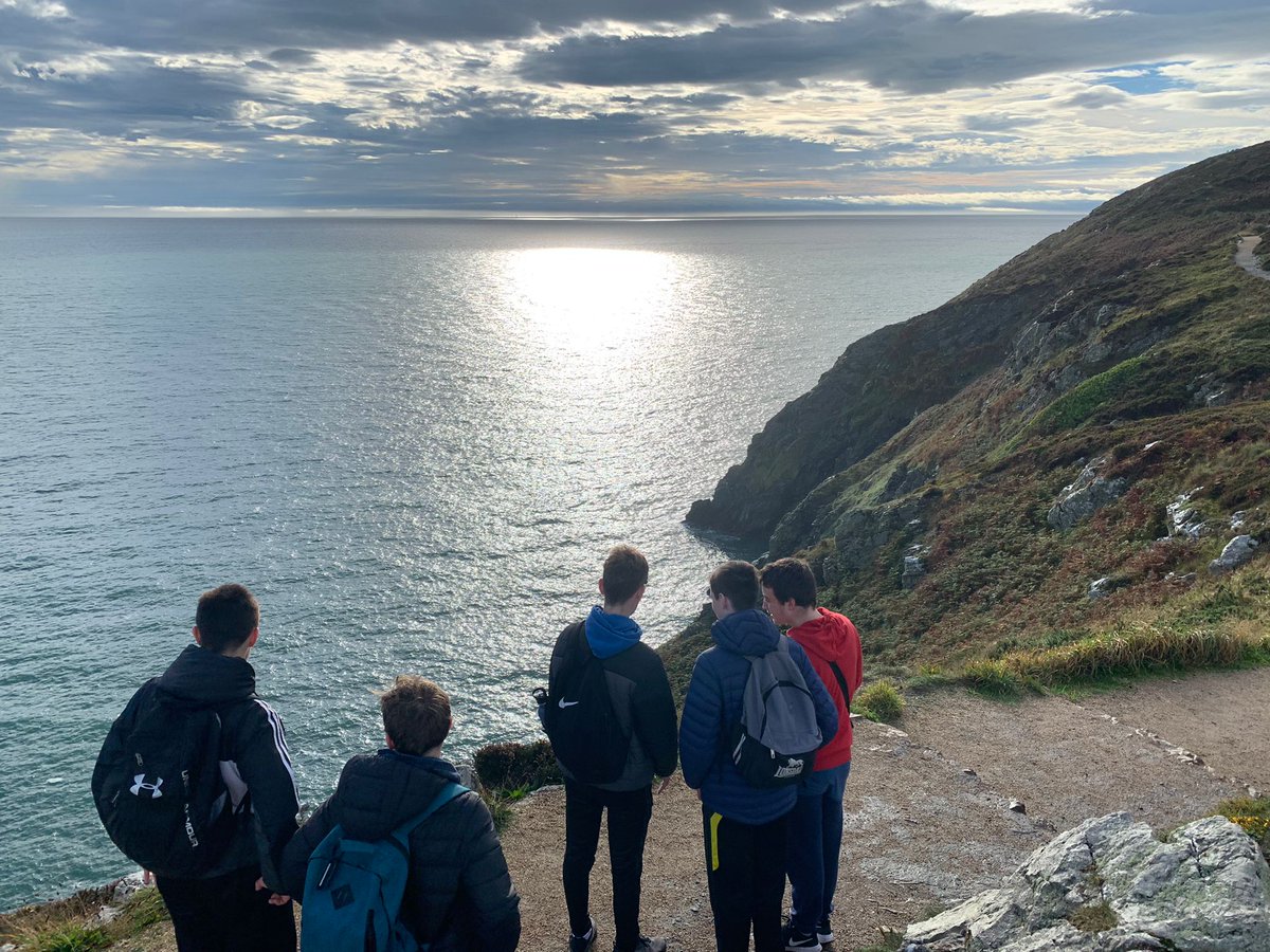 Peak-ing their interest in Howth today!!! (sorry) 

Well done to our intrepid TY's tackling Howth summit today. Thanks to Mr Gahan and Mr Kindlon for guiding the expedition. @StPaulsCollegeP @HikingIreland @HiIreland @HowthTidyTowns @RahenyShamrock