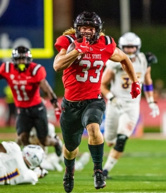 NCAAFNation247's tweet photo. Week 7 Performance 

RB Carson Steele - Ball State 

• 138 rushing yards 1 TD (7.7 ypc)
• 1 rec 26 yards https://t.co/4v1aZrEJIb