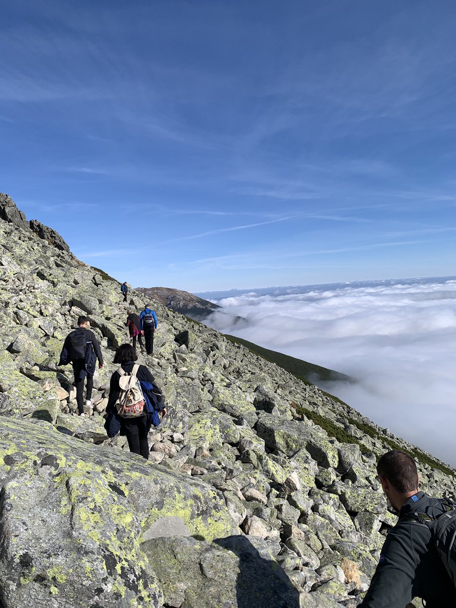 eesterrrr's tweet photo. Hiking Slovakia pt.1 🏔 https://t.co/3dxVf8IZz4