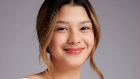 jelayposting's tweet photo. Angela Balagtas 
https://t.co/ZAFzc25UTZ https://t.co/8oMG8ilZe2