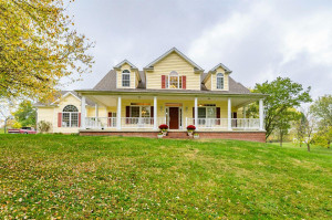 TurfTownProp's tweet photo. Hill Parker is pleased to announce the recent sale of this home on 3+ acres in Paris, KY. He would love to assist with any of your real estate needs. Hill Parker (859)608-8039
#sold #turftownproperties #newhome #realestate #justsold #ParisKY #homesweethome🏡 #sharethelex #lexky https://t.co/Mx1MyiGbNZ