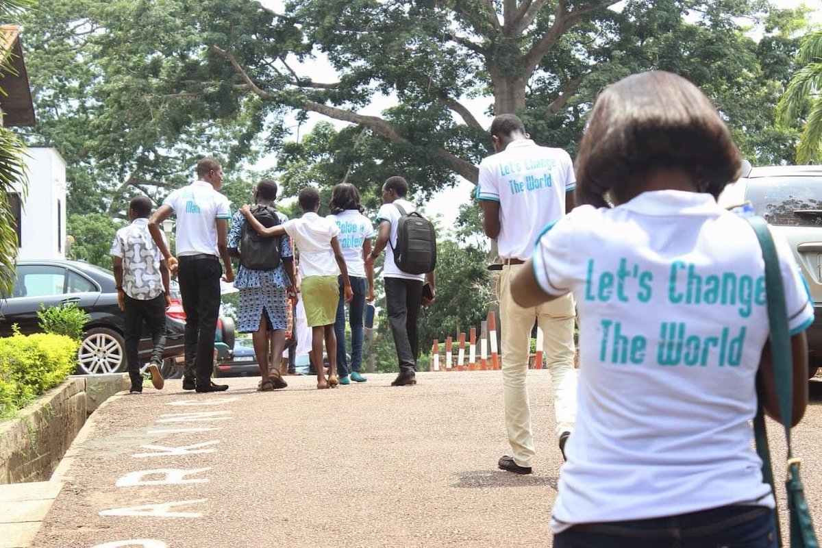 1billionafrica's tweet photo. [1] As soon as 1Billion Africa was founded, a team (which we will later undergo several changes) had to be put together to plan our very first project. 

Not only was it scary but more so it was as uncertain as the next minute of life could be. 

#1BA 
#NEXT7 https://t.co/Ilqb5k6srg