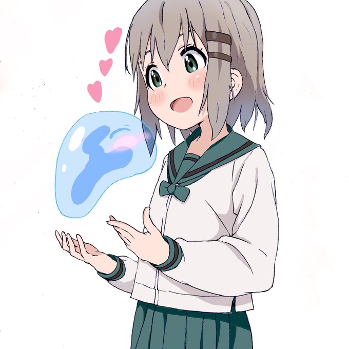 3年前の今くらいに描いたあおいちゃんと昨日描いたあおいちゃん 