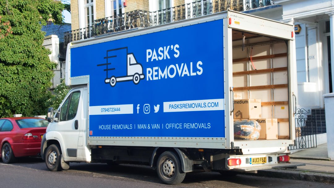PasksRemovals's tweet photo. ‘Making Moving Easy’
A removals team for your removals needs.
👉https://t.co/p2fhRXMtwr
#makingmovingeasy #movinghouse #removals https://t.co/HLaueNvLk4