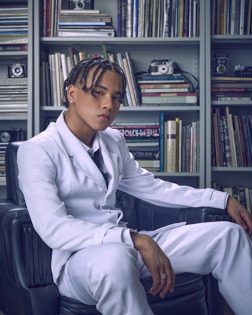 📸
#Alamat’s porque concept photo series
<ILUSTRADO set>
MO

Stylist: Jemi Nicdao
Photography: Niko Francisco
Makeup: Sharms de Castro
Hair Stylist: Ashley Manjares, Althea Light
Asst Stylist: Jeff Hapin

#porqueILUSTRADO
#ALAMATporque2DAYS
#ALAMAT_Mo