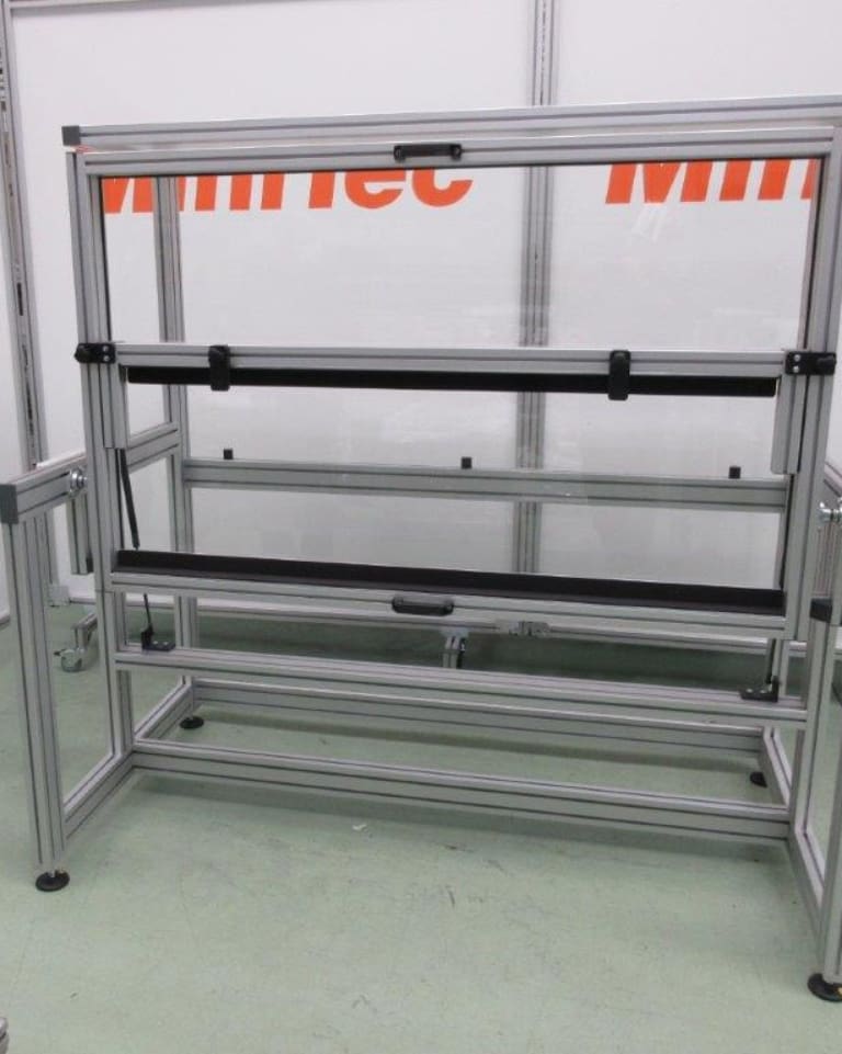 minitecesp's tweet photo. Mesa para reparación de pantallas de TV de hasta 60".
Fabricada con #perfildealuminio #MiniTec con accesorios #esd #aluminiumprofile #tv #reparacionestv https://t.co/QvTTiRouF2