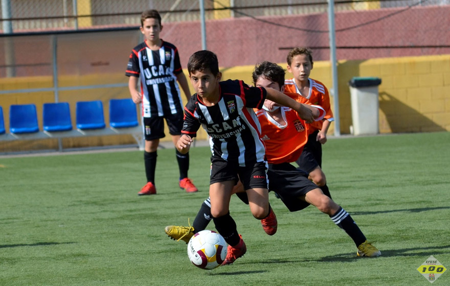 CartagenaEfese's tweet photo. CANTERA | Imágenes del PRIMERA ALEVÍN en su nueva victoria +3  🤩
#CDNaval 4-5 @CartagenaEfese
📸 https://t.co/d0X3gYNU7z
#EnCartagenaHayCantera https://t.co/dYJoYbSdpA