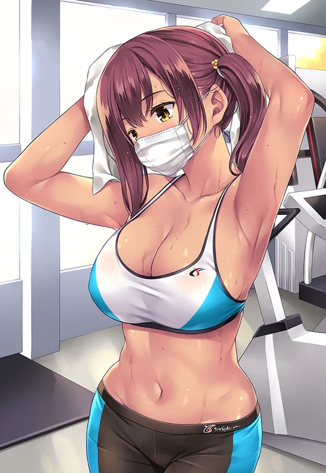 スポーツクラブで見かける日焼け娘 