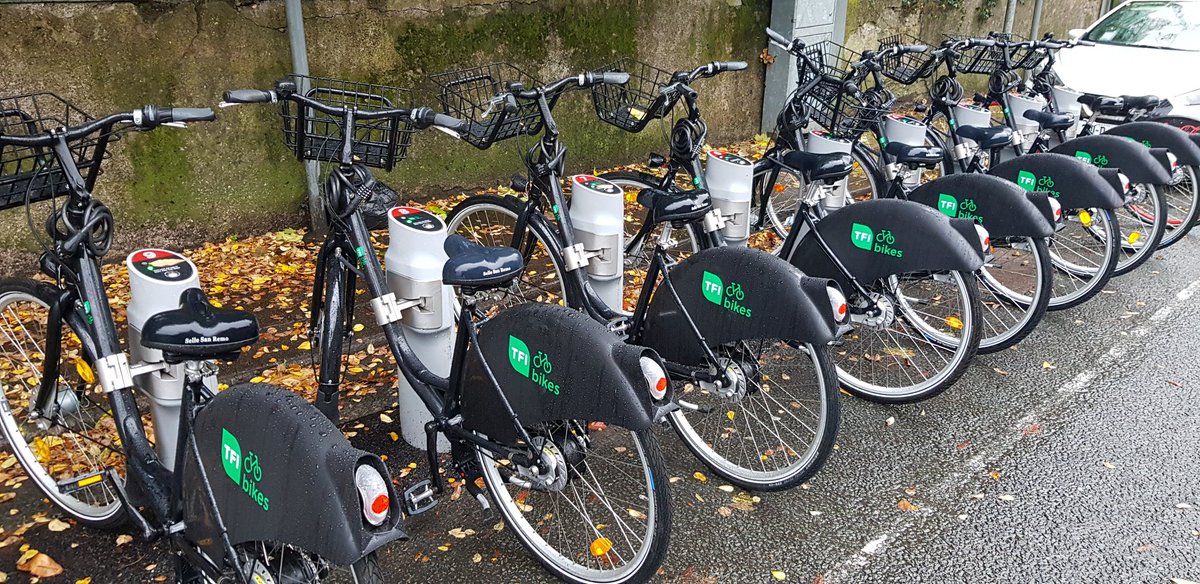 michaelposull's tweet photo. First sighting of the brand new #TFIBikes on #CollegeView this morning @UCC @GreenCampusUCC #CorkCity https://t.co/v68LXmslev