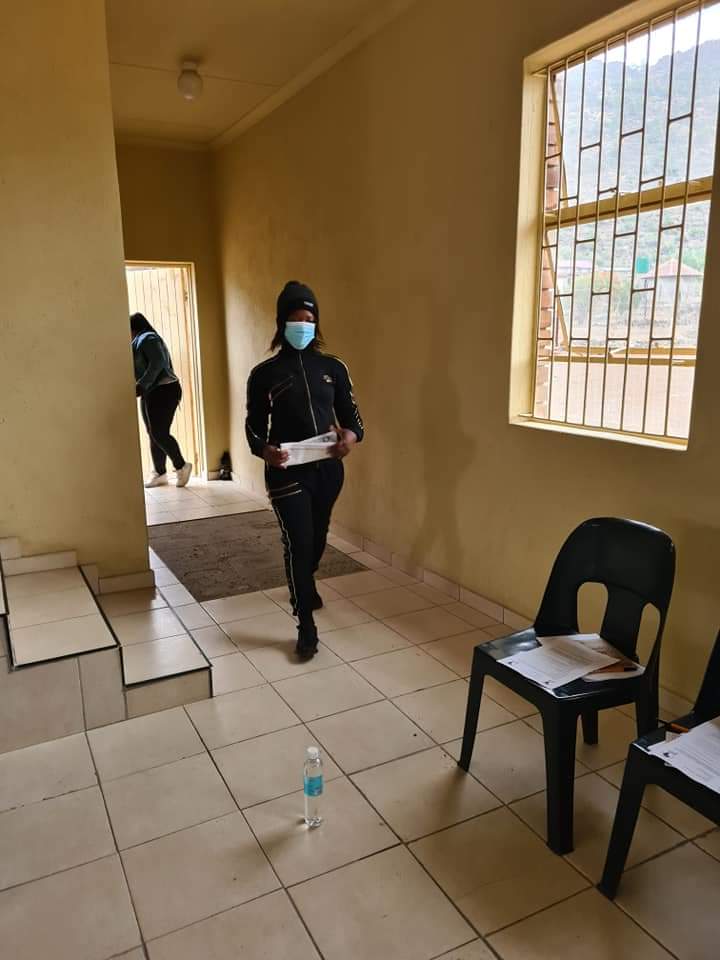 macua_sa's tweet photo. WAMUA activists arriving for Day 1 of the GBV Training. This week MWAO and CALS are facilitating sessions in Sekhukune.
Opening of the training by branch coordinator, Tokelo Mahlakoane.
@boellza @WoMin_Africa @sheena_swemmer @POWA_ZA @GBVnet @gbvmonitorsa @GBVAoR1 https://t.co/wt370fxaCw