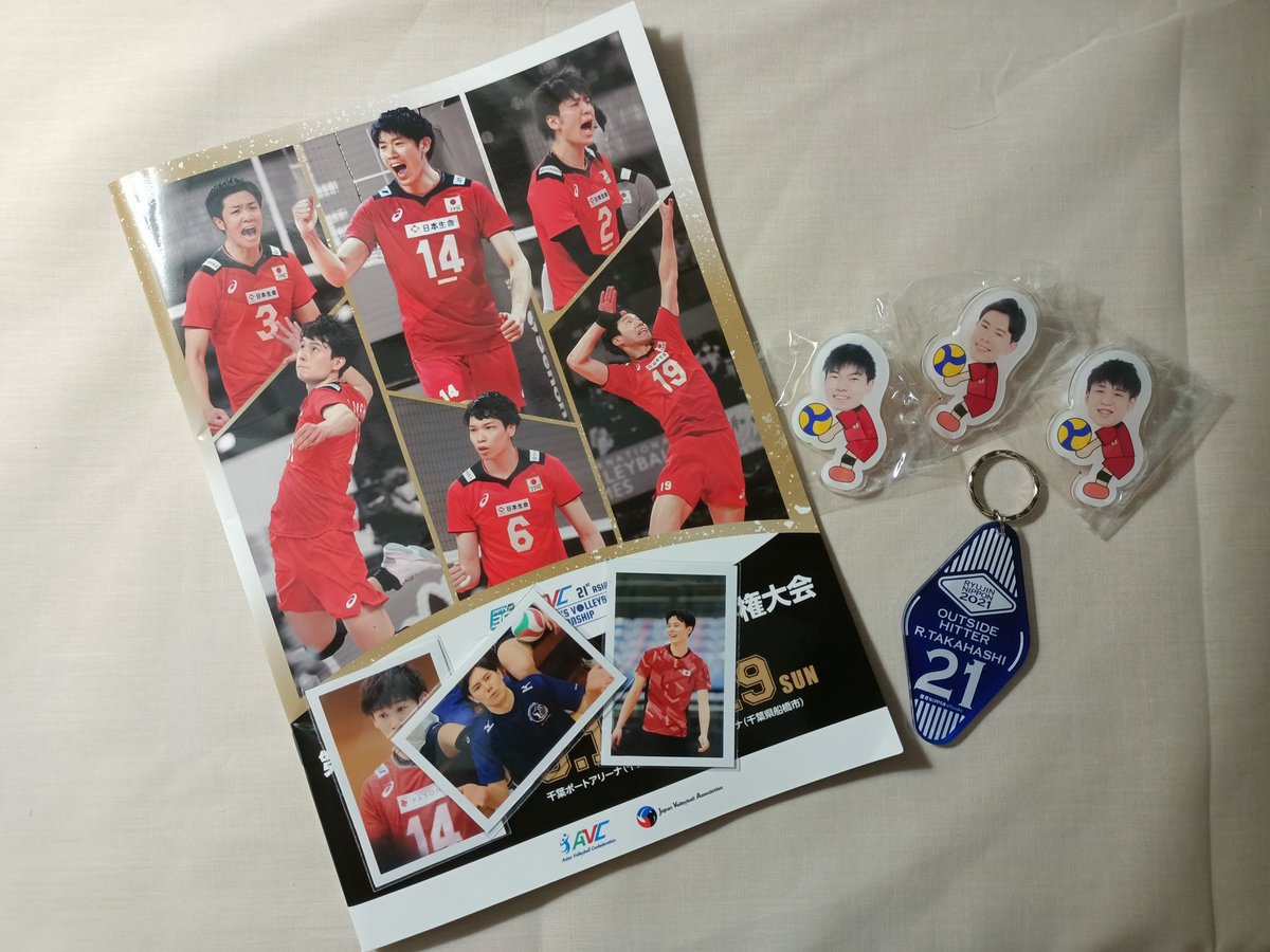 8orihasam's tweet photo. ของมาถึงมือเราอย่างปลอดภัยแล้วค่ะ ㅠㅠ ขอบคุณคุณอุ่นมากๆนะคะ คลิปหนีบแบบสุ่มก็สุดยอดมาก แม่ค้ามือทองคำสุดๆ! 🤟🏻😭🤍✨
#ounreview https://t.co/NNSoPl4sHG