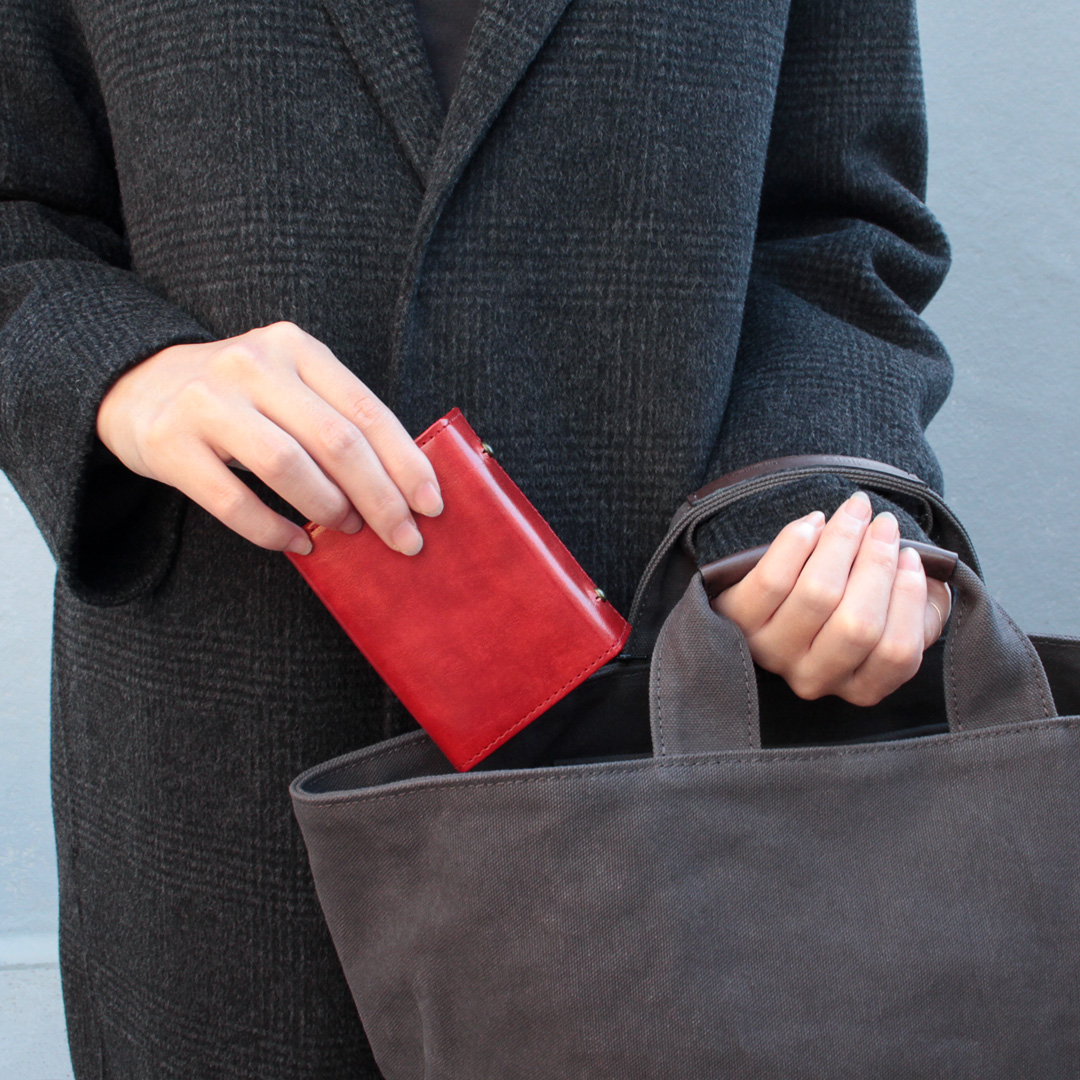 いち エムピウ ミッレフォッリエ 同型 財布 ブライドルレザー m+