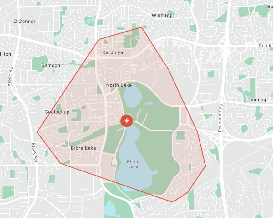 abcperth's tweet photo. There's several #Perth power outages which @westernpowerwa says won't be resolved til 7pm

*4169 homes without lights around Karidnya, Bibra Lake
*2165 homes in Cannington &amp; Beckenham
*1234 homes affected in Gosnells &amp; Maddington

#PERTHNEWS https://t.co/dk5HIU4CKL