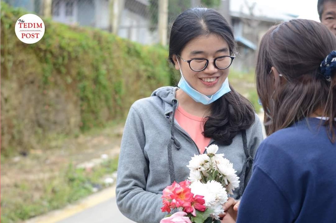 thetedimpost's tweet photo. TG. LIANPI AND SIAMA KIM RELEASED
Tedim – October 19

After being detained for 193 long days, student leader Tg. Khai Than Lian and CDM nurse Sm. Cing Don Kim have been released around 12:00PM today. A total of 14 detainees in Chin State are released today. 

#TheTedimPost https://t.co/7rWAqGBl1S