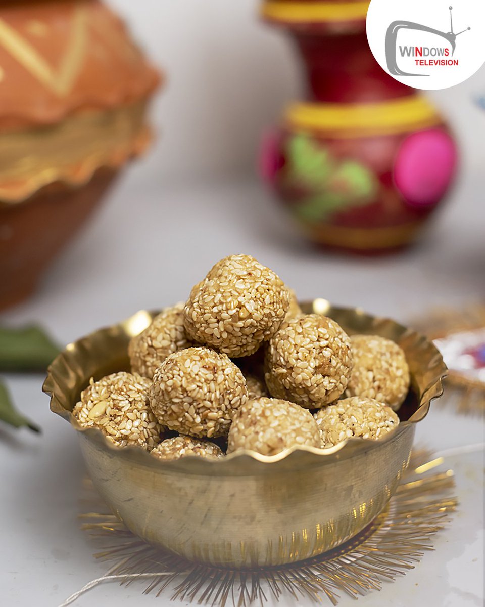TeleWindows's tweet photo. লক্ষ্মীপুজো মানেই নাড়ু। তাই না?

#RannaBanna https://t.co/ovPs150aL6