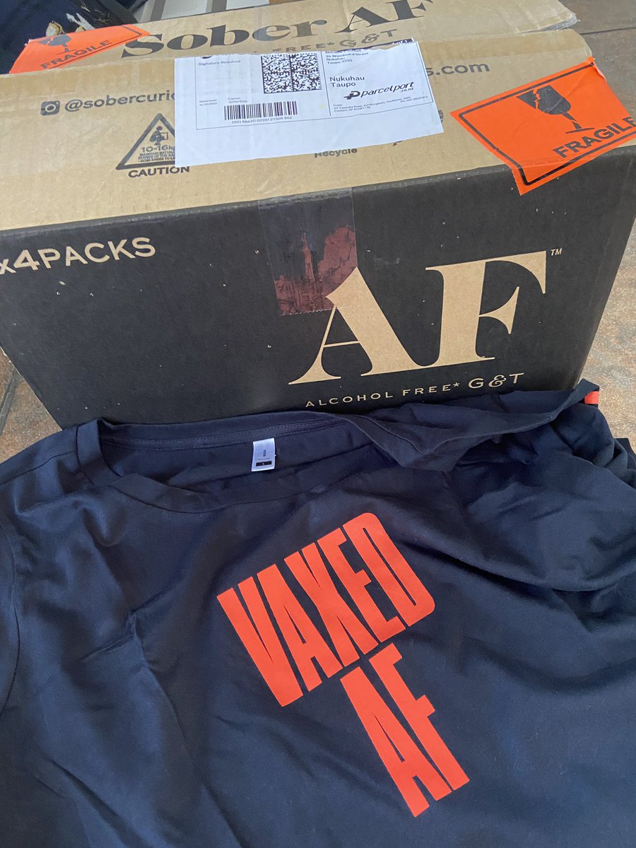 MicheCaldwell's tweet image. Wore my AF Drinks ‘Vaxed AF’ t-shirt to Pilates today - my classmates want to steal it off my clothes line 🤣 just call me an ‘influencer’ 🤣🤣
