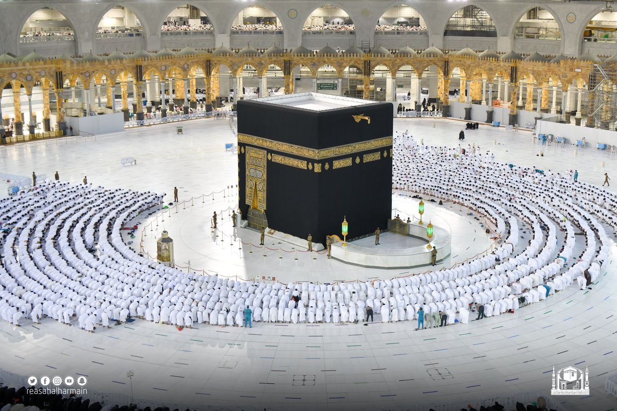 HaramainInfo's tweet photo. Spectacular view in Masjid Al Haram. #Makkah

May Allah ﷻ invite us all to the Blessed lands. Aameen https://t.co/cpsjvSxsdL