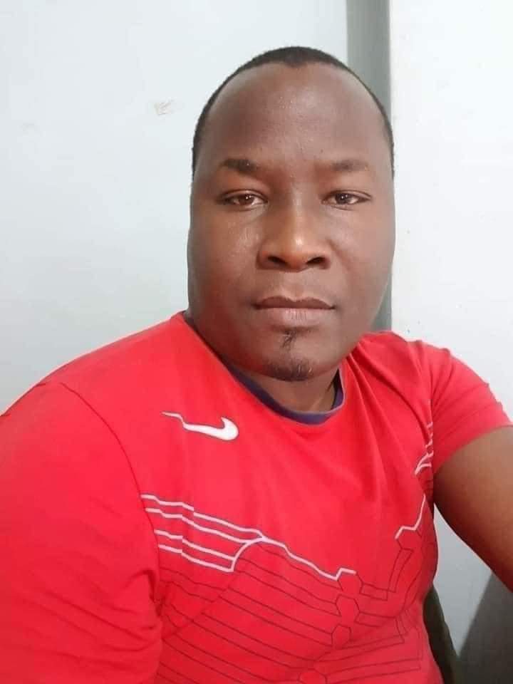 NkunyingiMuwad1's tweet photo. #LUMBUYE I Have this morning personally held a telephone conversation with FRED KAJUBI LUMBUYE. He is fine and we'll. He is out of Prison and thanked you all for the prayers and efforts. We shall keep you posted .

Nkunyingi Muwada-MP
#Shadow Foreign Affairs Minister https://t.co/l31mJtxULS
