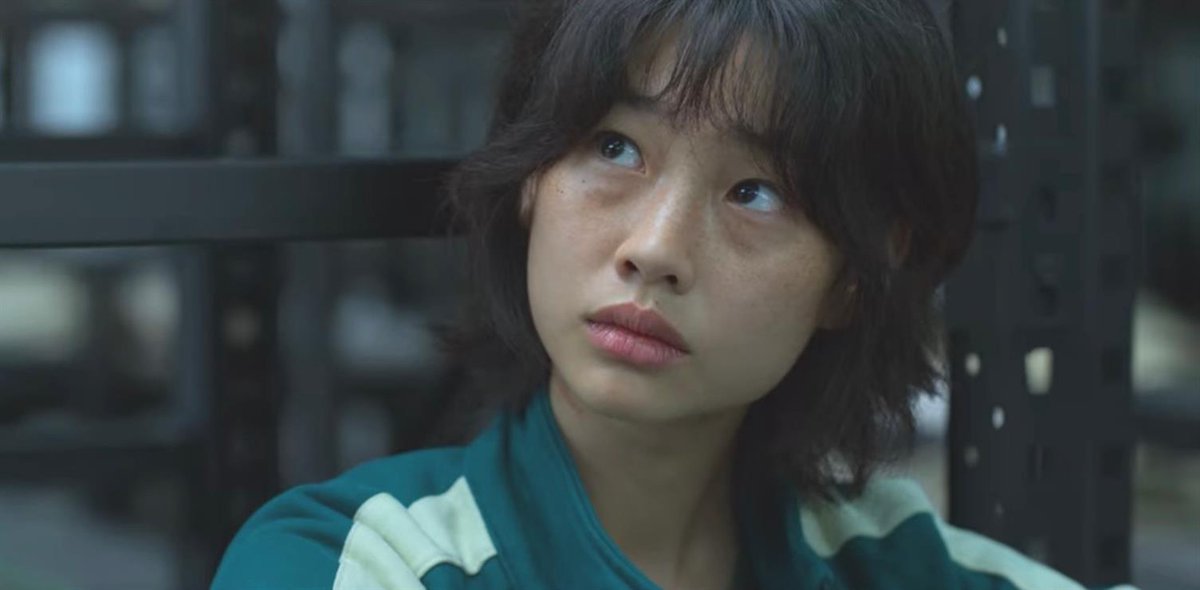 Cabezas4dradas's tweet photo. What If...?

Y si el final hubiese sido otro? 👀

#JuegodelCalamar #n456 #n067 #HoyeonJung #Netflix https://t.co/pTJ8h4FXT6
