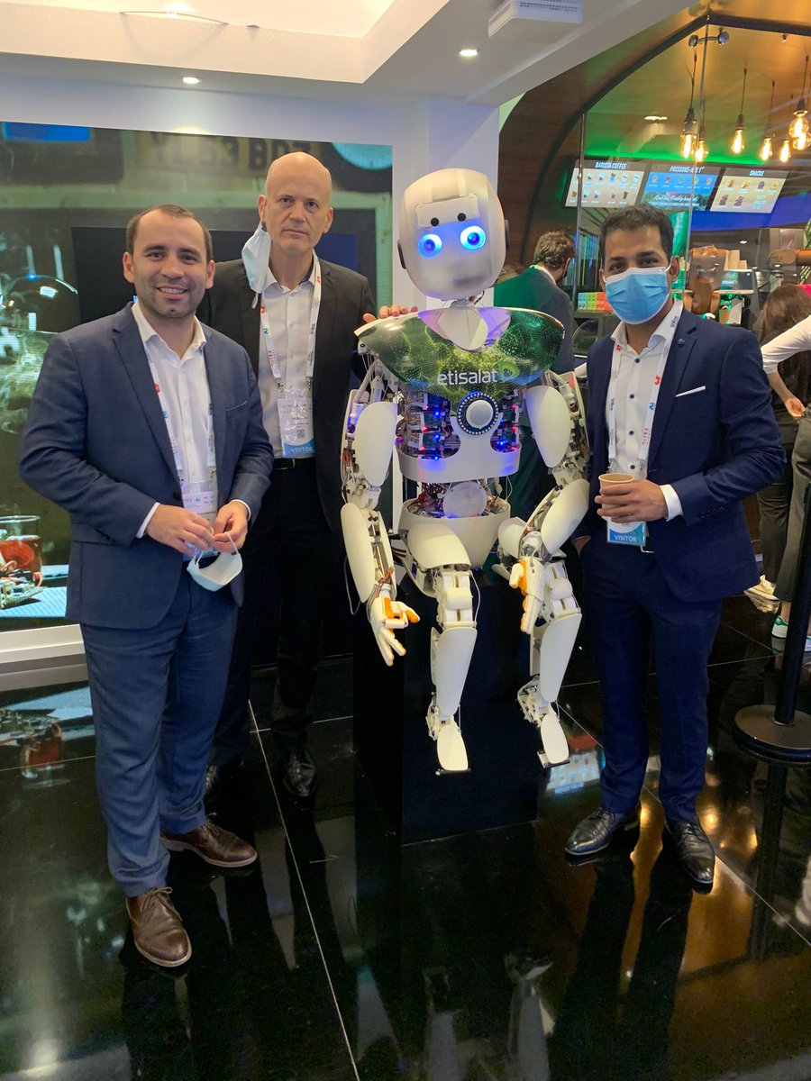 ESCALCONSULTING's tweet photo. Avec 700 entreprises présentes et 60 pays représentés, #GITEX est le rendez-vous international des technologies de demain ! Pour cette 13ème édition, ESCAL Consulting part une nouvelle fois à la rencontre des acteurs de l'innovation! #GITEX2021 #Buildyourinfluence #AreYouPReady https://t.co/oCXaB7zjub