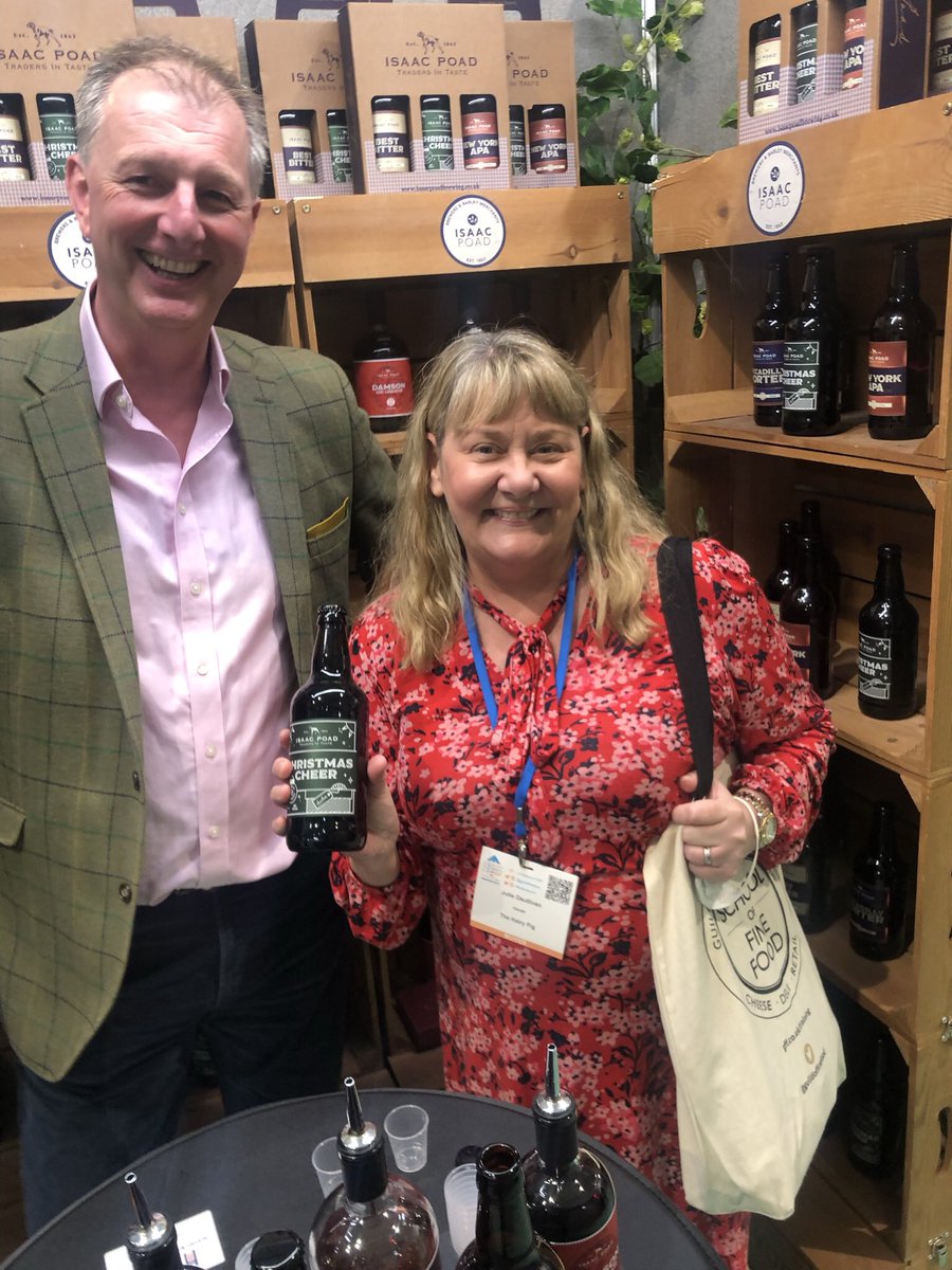 thehairyfig's tweet photo. It was fab to meet our lovely suppliers @guildoffinefood north #harrogate. We wouldn’t be where we are with out them 🙏 #finefodder suppliers. @IsaacPoad. #watch out for the #christmas ale @thehairyfig #york. https://t.co/wbgNgaX9Dz
