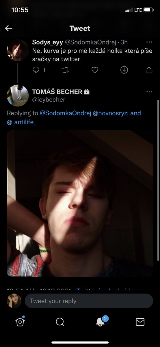 hovnosryzi's tweet photo. @SodomkaOndrej @_antilife_ bacha sviti ti slunce do oci https://t.co/aub4S2tZg7
