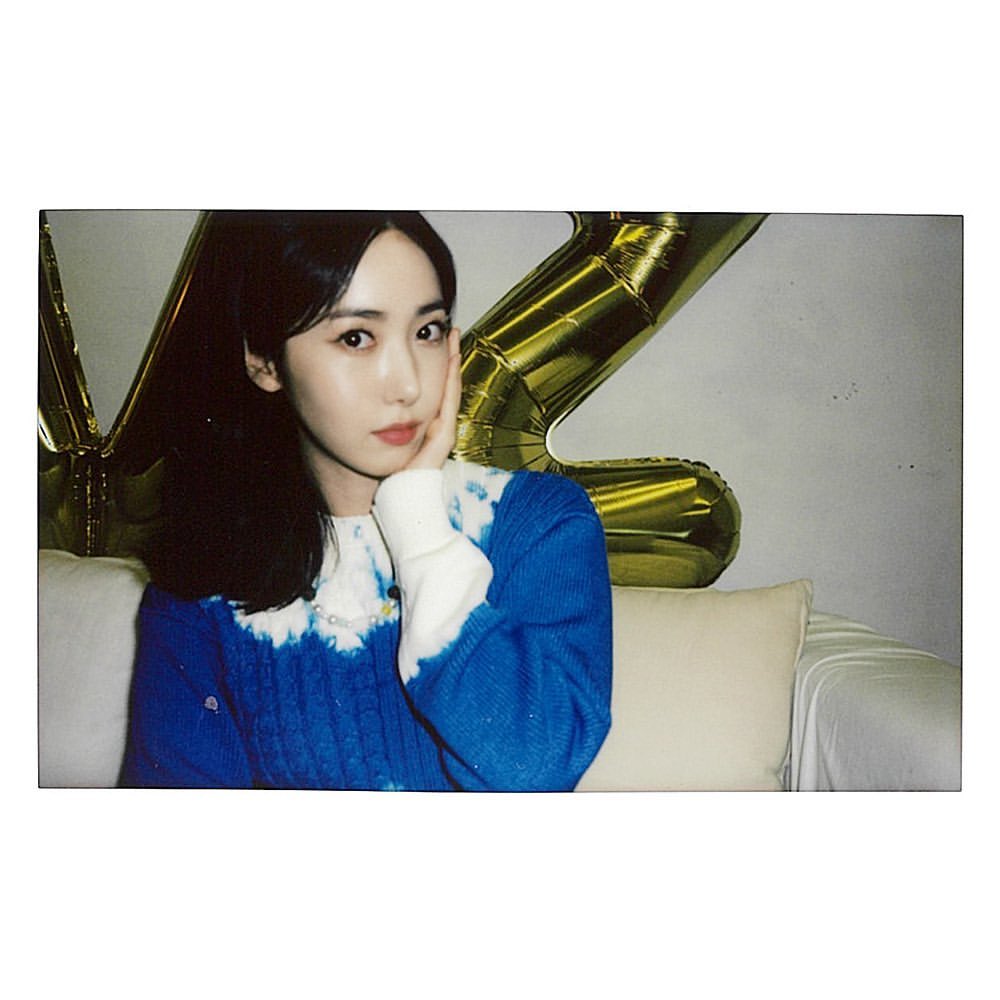 유나 인사이드 tweet media