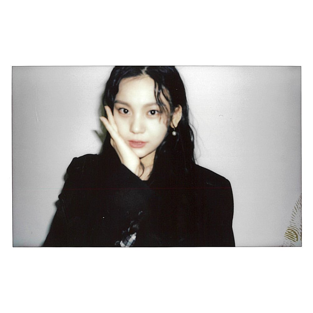 211019 VIVIZ 공식 인스타
#여자친구 #GFRIEND #비비지 #VIVIZ <a href="/VIVIZ_official/">VIVIZ</a>