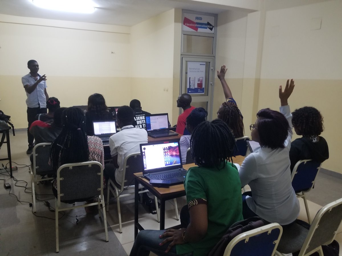 LeSeedMag's tweet image. Cette année, la formation s&apos;est faite dans trois paths principaux :  Android natif,  web et python. 
Ce samedi a lieu la cérémonie de fin a 14h, Acacias. Contact : 650187006 
Soyez des nôtres ce jour ! 
 #xcodepath2k21 #xcodepath #SaveTheDate  #CaParleDev #xcodepth2k21TheEnding