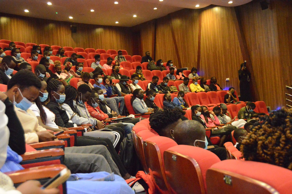 CrimeSiPoaKenya's tweet image. "Youth have the capacity to shape this nation. Learn the problems, understand institutions and develop remedies...Have the courage to say NO to crime, Help those who are vulnerable."

#Wordsfrom @ODPP_KE