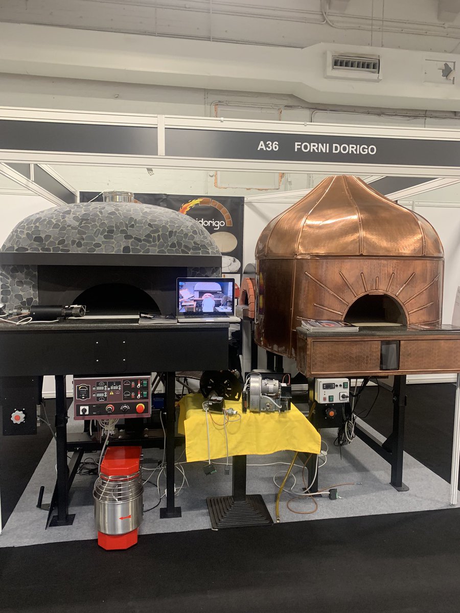 ManiarNazim's tweet image. Day Two of The European Pizza Pasta Show Olympia London. Visit Sweetheat on stand D60 sweetheat.co.uk #pizzapastashow @pizzapastashow #pizza #pizzeria #pizzaequipment #sweetheatheateddeliverybags #restaurant #takeaway #fastfood #italianrestaurant #chef #hospitality