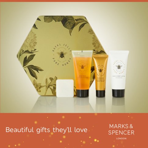 MandSIndia's tweet photo. Add more joy to your loved ones' festivities with a special selection of gifting options. Explore our latest grooming sets now. 

#MandS #GroomingSets https://t.co/q0NeOD3qTS