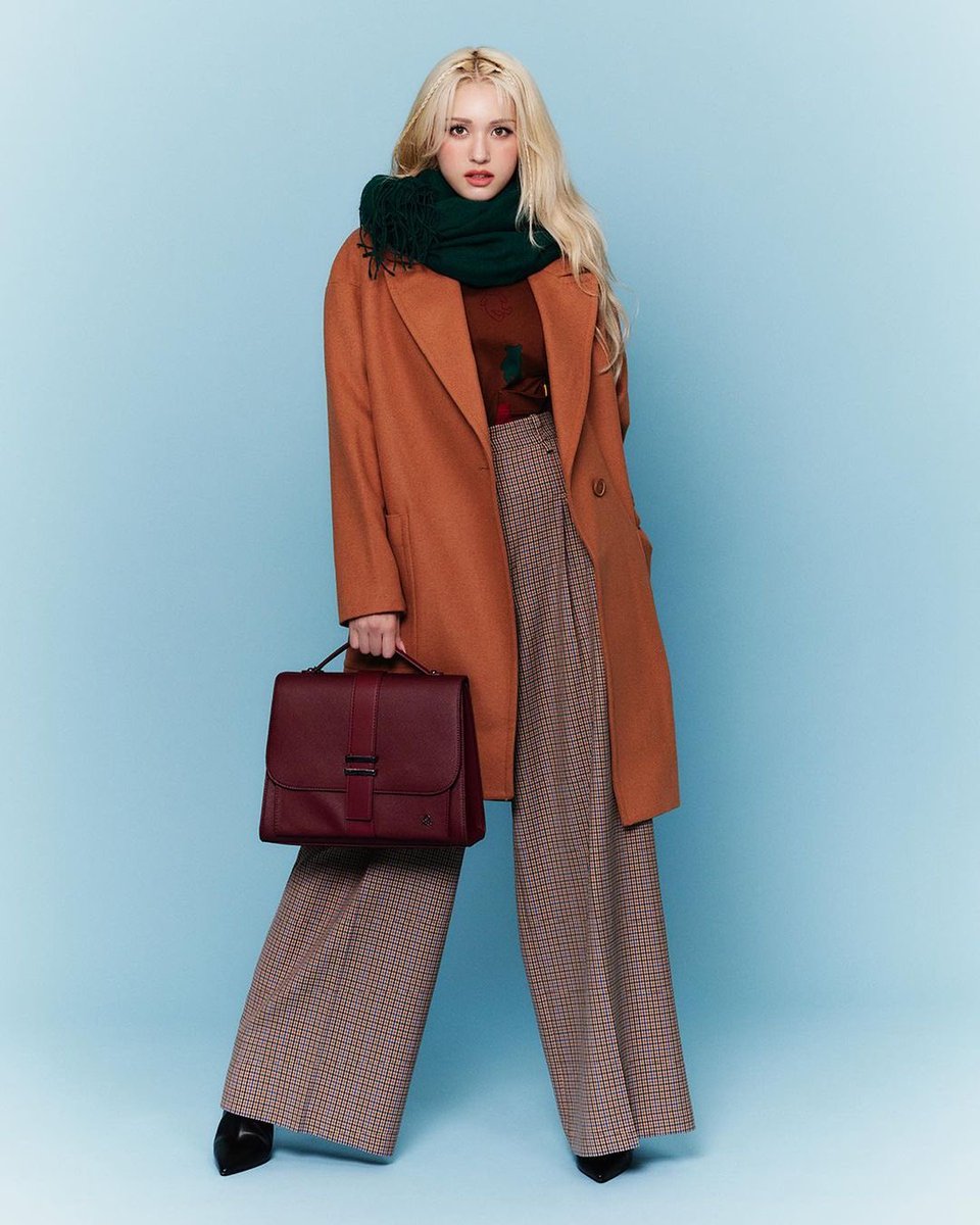 SomiItalia's tweet photo. [TWITTER] @/benetton_korea
19.10.2021 

🇮🇹: “𝘉𝘌𝘕𝘌𝘛𝘛𝘖𝘕 𝘎𝘓𝘖𝘉𝘈𝘓 X 𝘚𝘖𝘔𝘐

🇬🇧: “𝘉𝘌𝘕𝘌𝘛𝘛𝘖𝘕 𝘎𝘓𝘖𝘉𝘈𝘓 X 𝘚𝘖𝘔𝘐

#JEONSOMI #SOMI #전소미 #소미 
#DUMBDUMB #DUMBDUMB1STWIN #SOMI2NDWIN #XOXOSOON #SOMI1STALBUM #SOMISCOMEBACK #SOMICOMEBACK1STALBUM #SOMIXBENETTON https://t.co/an35quCnIa