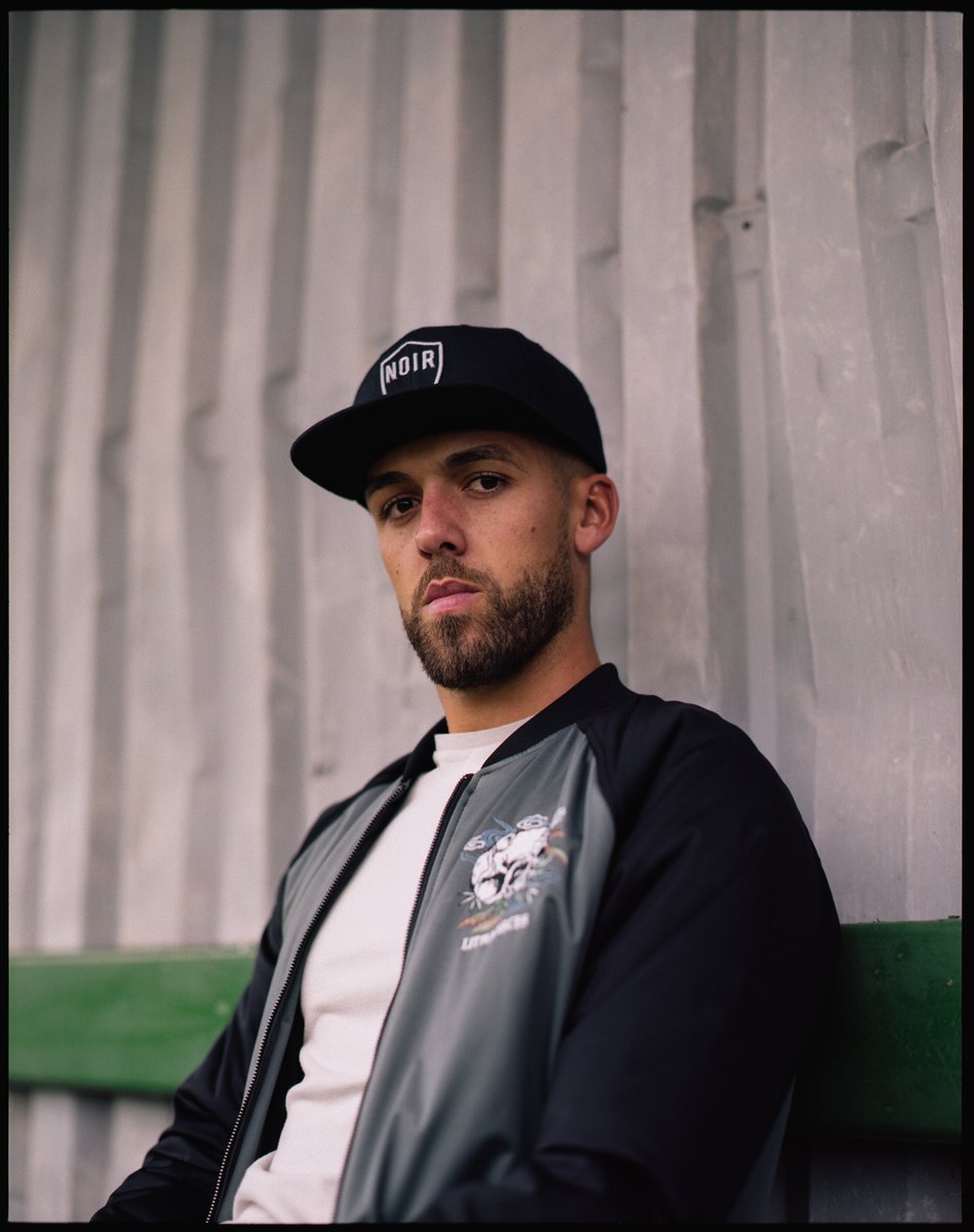 august2may's tweet image. "All that matters is playing well and enjoying it. At the end of the day it’s a grass pitch with two nets and you’ve got a football.”

Read about current @stokecity defender Tommy Smith's journey from the @WestCheshireLge to the @premierleague from 2017: august-may.com/tommy-smith/