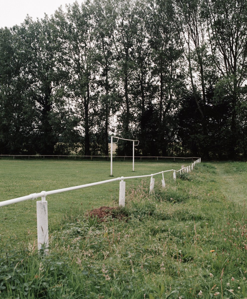 august2may's tweet image. "All that matters is playing well and enjoying it. At the end of the day it’s a grass pitch with two nets and you’ve got a football.”

Read about current @stokecity defender Tommy Smith's journey from the @WestCheshireLge to the @premierleague from 2017: august-may.com/tommy-smith/