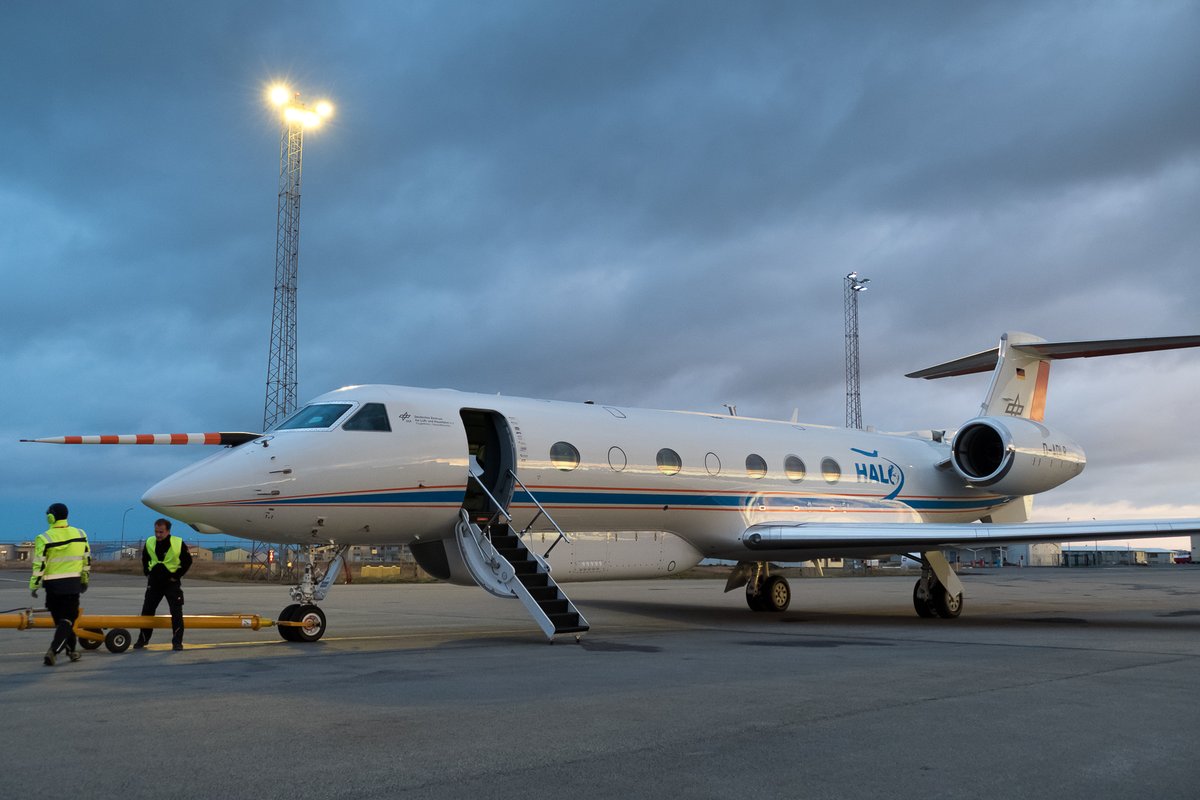 a_schaefler's tweet photo. Unbelievable, but true! 5 years ago, we had the last research flight during the international field experiment #NAWDEX. We spent almost 6 weeks at Keflavik, Iceland with many flights of the German #HALO and #Falcon20, the French Safire Falcon and the UK FAAM BAe-146. https://t.co/eVjfVN4Ruv