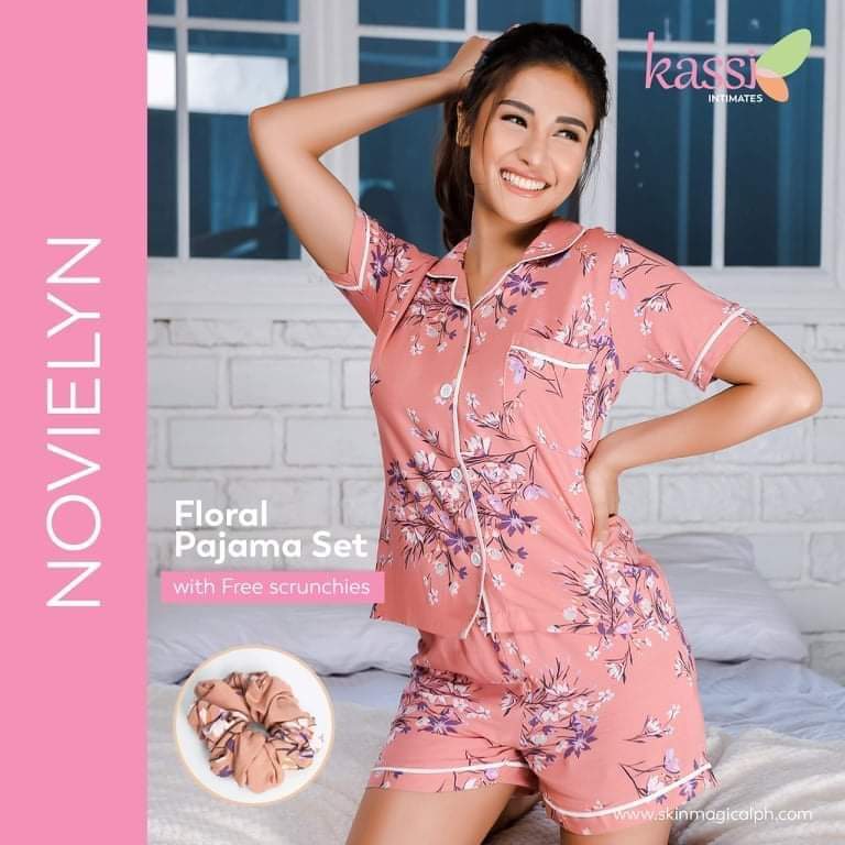 IngridDeLosSa16's tweet photo. Stay comfy all night long with this NOVIELYN Sleepwear! 🥰

Get yours now! 
#SkinMagical #KassiIntimates
#SanyaLopez 
#Sleepwear #SkinMagicalPost3108 #GnaGOnlineSellingRockstarUpdates https://t.co/UTbAFpEp6M