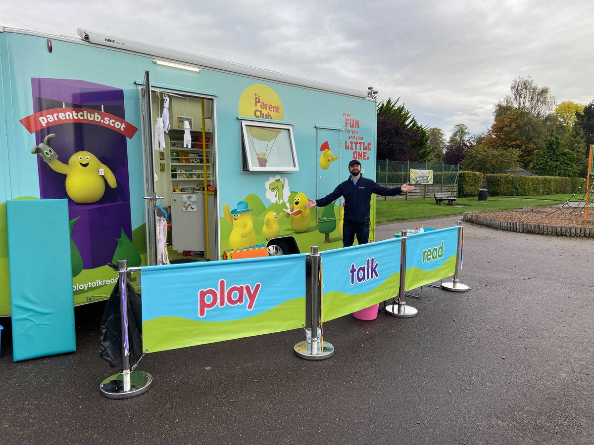 playtalkread's tweet photo. 🌈Good Morning Elgin🌈Thank you to everyone who has booked on to today's sessions at Cooper Park, you will find us beside the Play park/ Tennis Courts. Get ready for a day filled with crafts, water beads & even some BookBug🧸! #parentclub #SmartPlayNetwork #PlayTalkRead #bookbug https://t.co/53xa7qdcR4