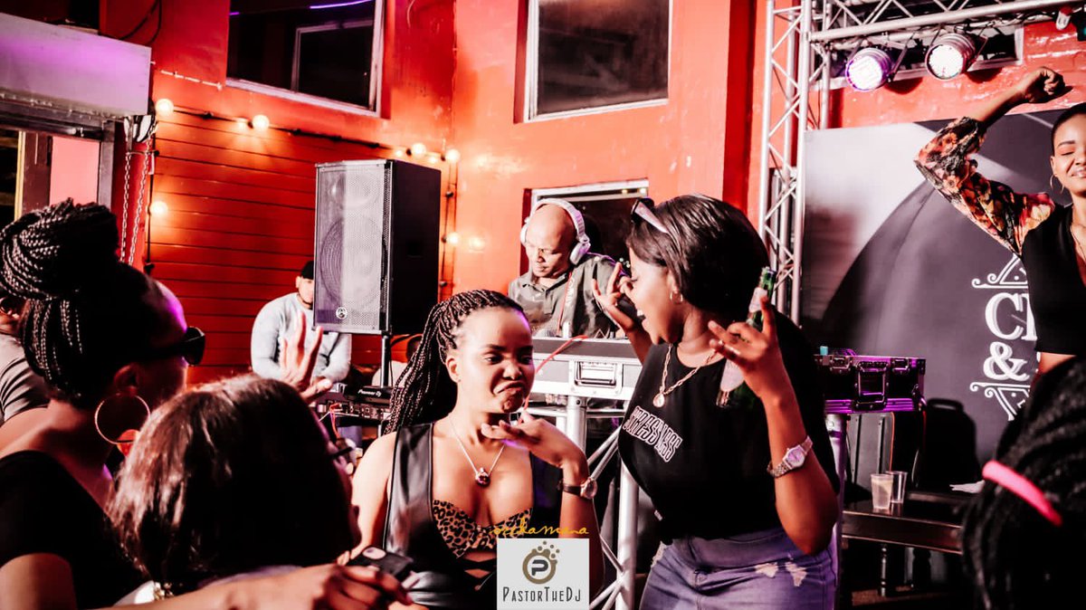ColdBrew_Ginger's tweet photo. “Mabonwabe abantu” @PastortheDJ
Coming to a city near you this weekend 🤞🏼🤞🏼.
Check 4th Frame for Booking & Media Related details of @PastortheDJ
#loversofmusic
#OnTheRoad
#music
#uwfmbee
#TuesdayFeeling
#tuesdayvibe https://t.co/5WtkiNDKYw