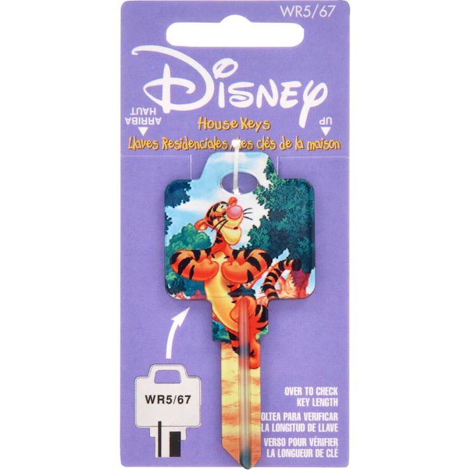 Whether it’s #peppapig or any other character, come and get your character keys here today 🔑 #Disney #TuesdayFeeling #presents #Christmasgifts
