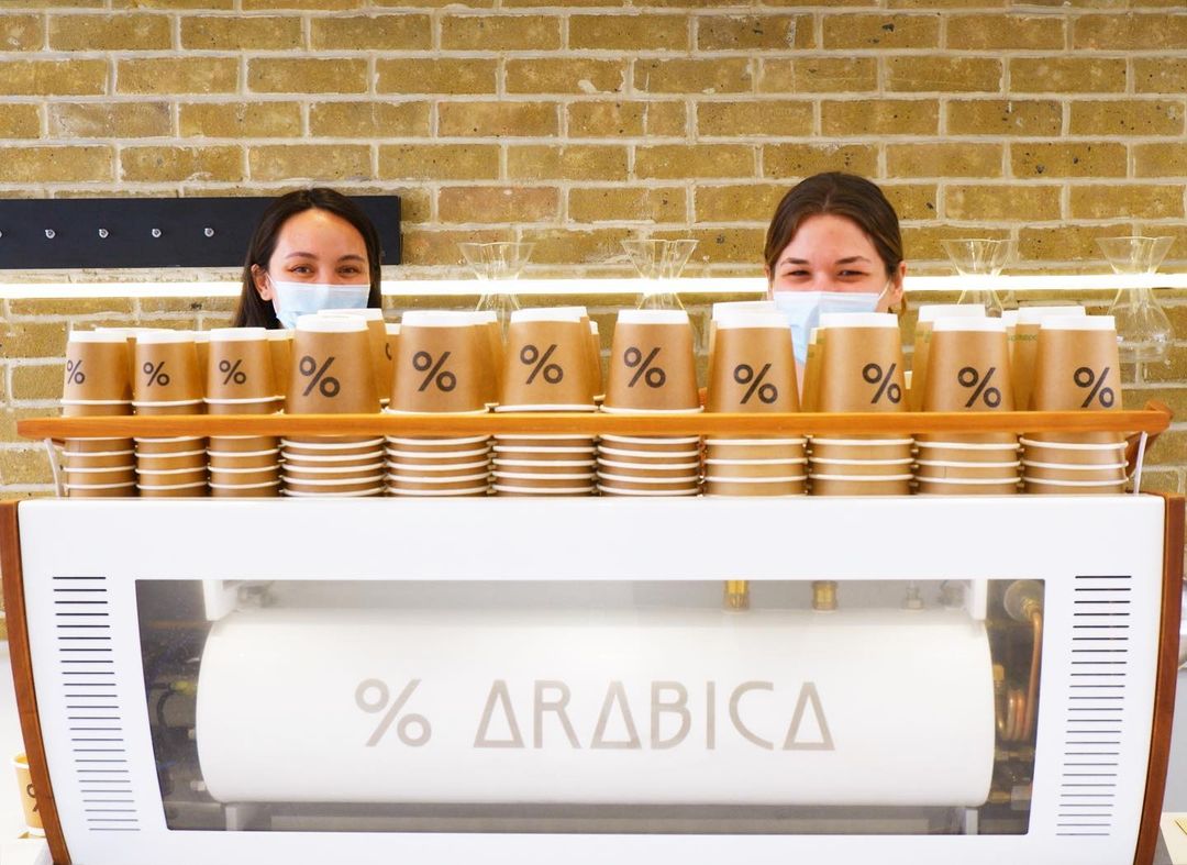 MeetYourBarista's tweet photo. Two smiling baristas = double the welcome 🙂🙂☕  
@arabica_uk
#barista #coffeetime #coffeeshop https://t.co/6Wb3mTNJ0r